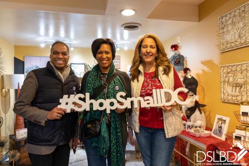 Mayor Bowser, Councilmember Brandon Todd and Director Kristi Whitfield at Lee's Flower Shop